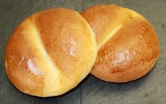 0028 20220227 Tagtraum in Berlin - Milchbrötchen.jpg 0028 20220227 Tagtraum in Berlin - Milchbrötchen.jpg